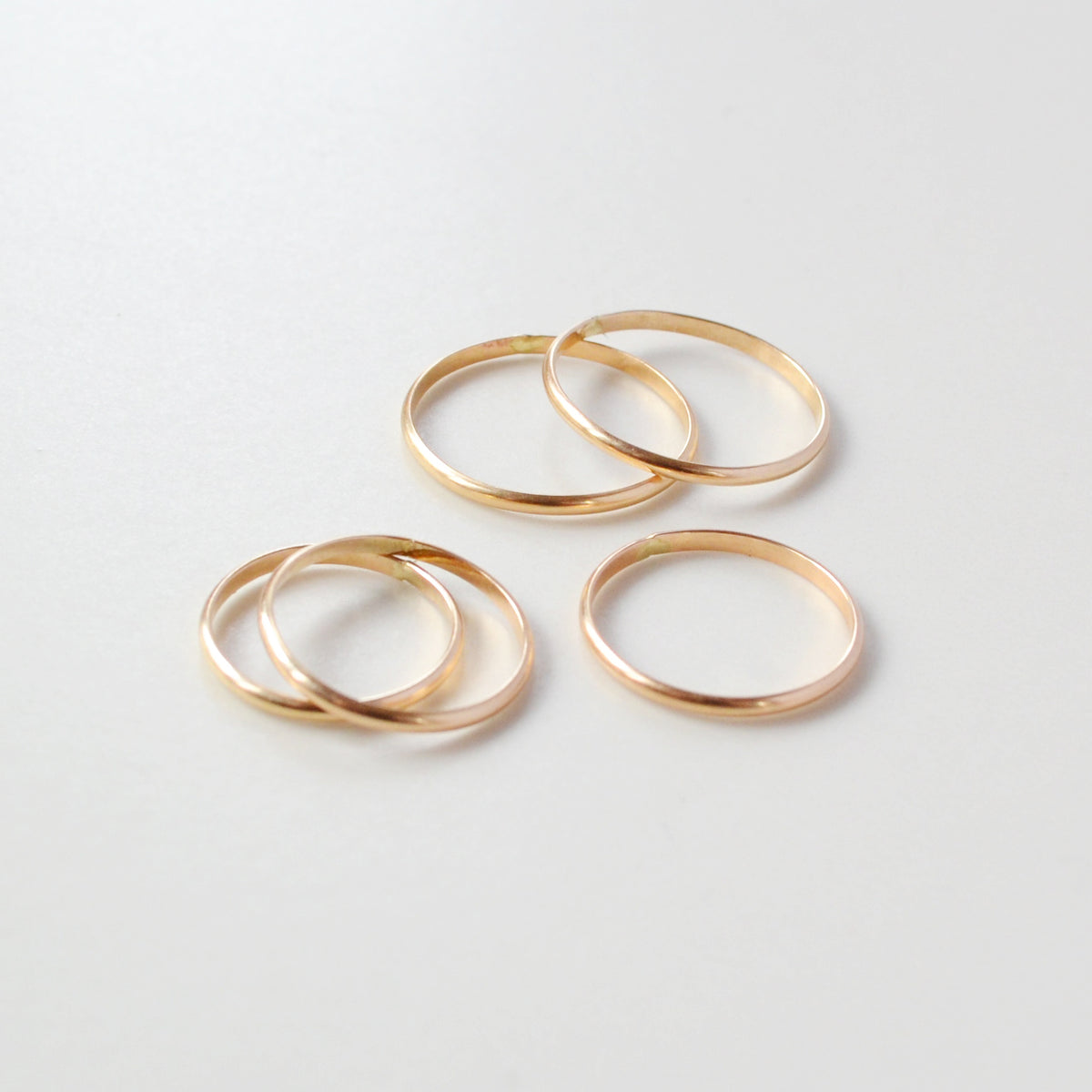 Gift set with five gold rings