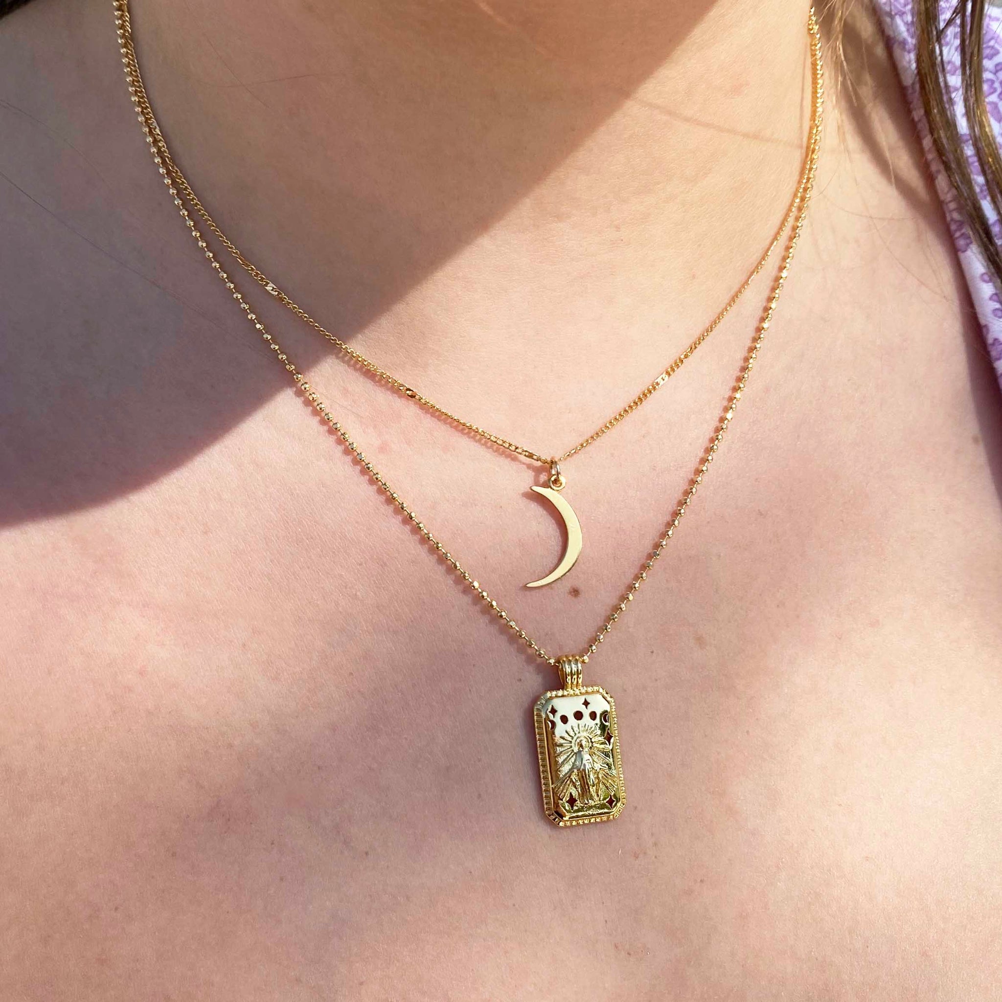 Gold Minimalist Moon Necklace – Hide & Stone Jewelry