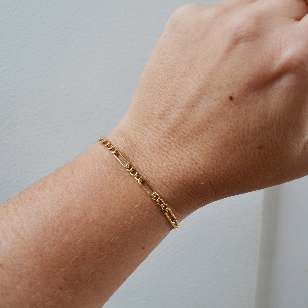 Stallion Chain Bracelet