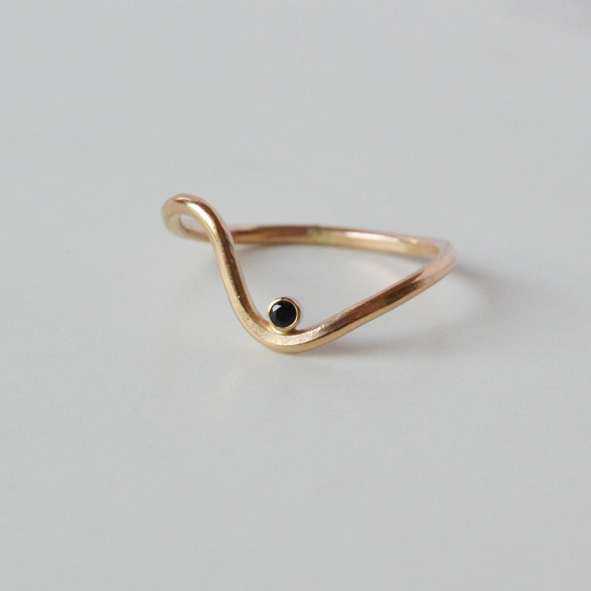 Easy Rider Ring in Black Spinel, Gold or Silver