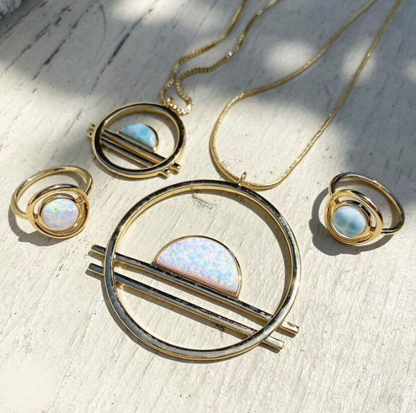 Dawn Round White Opal Sun Pendant Necklace, Gold